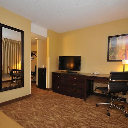 Kahler Inn And Suites Рочестер Номер фото