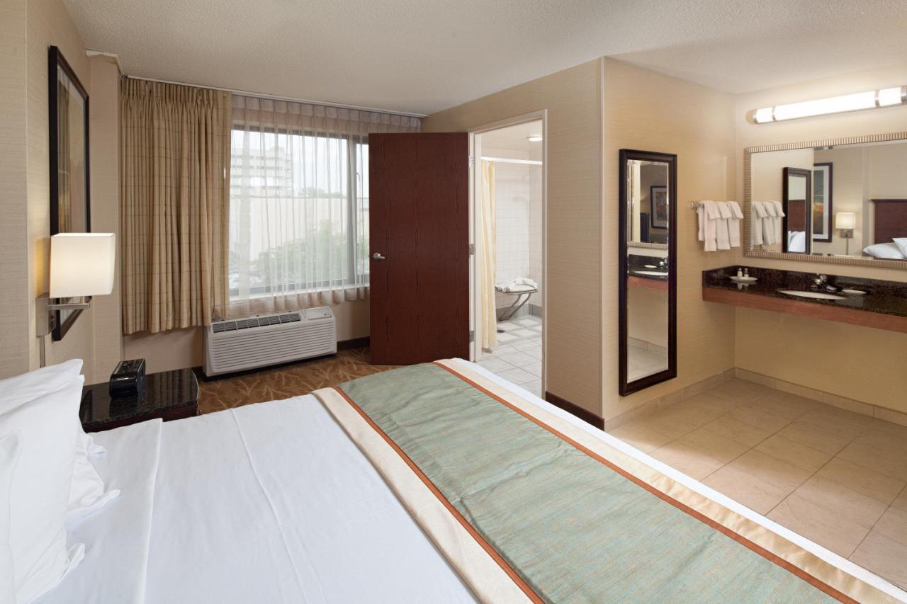 Kahler Inn And Suites Рочестер Экстерьер фото