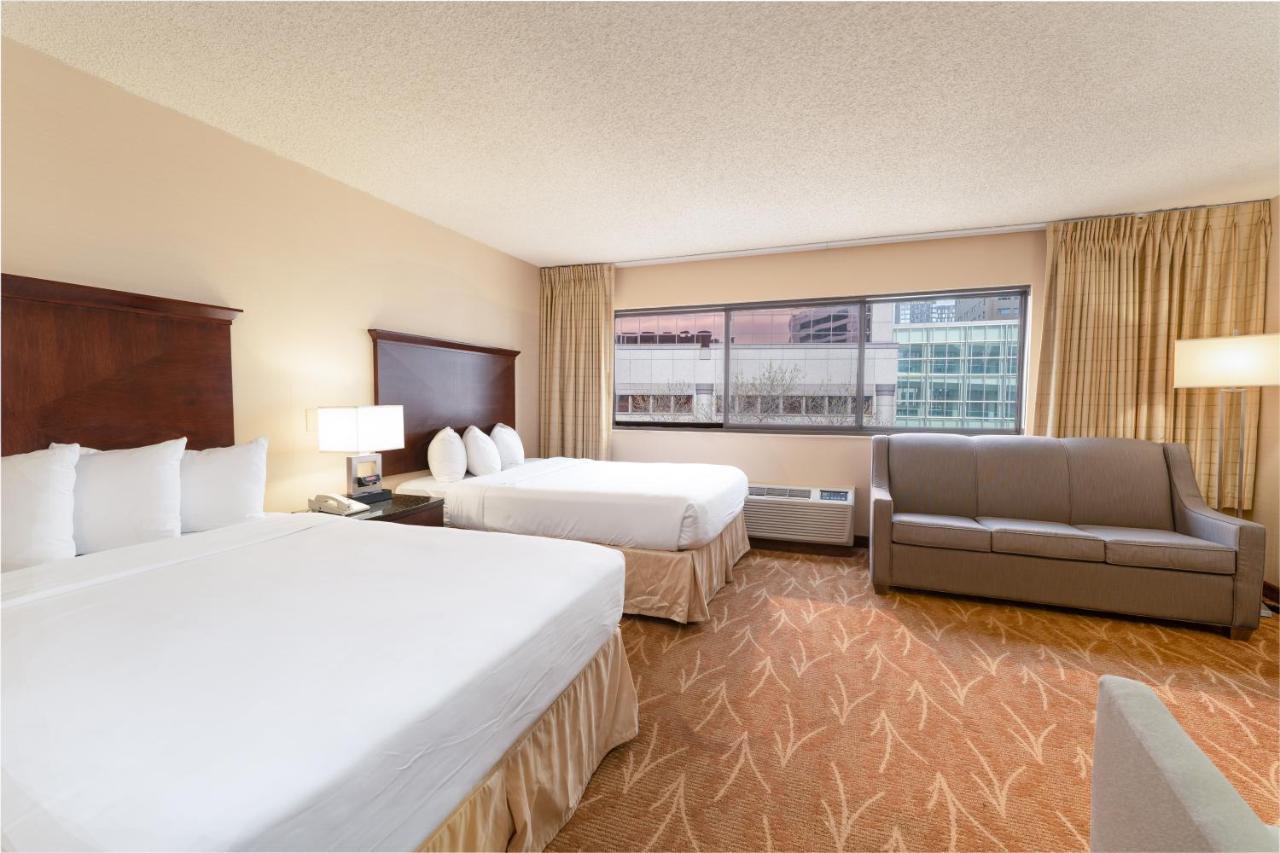 Kahler Inn And Suites Рочестер Экстерьер фото