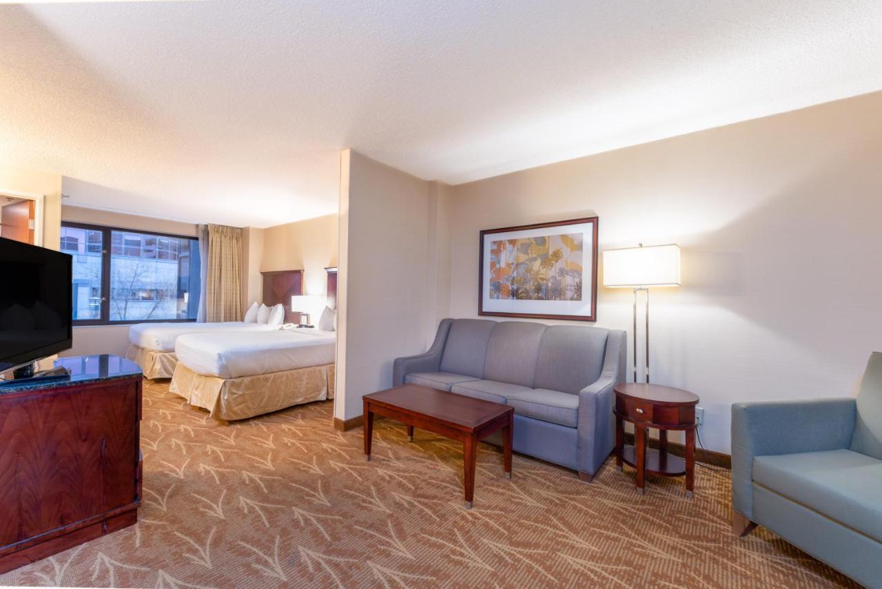 Kahler Inn And Suites Рочестер Экстерьер фото