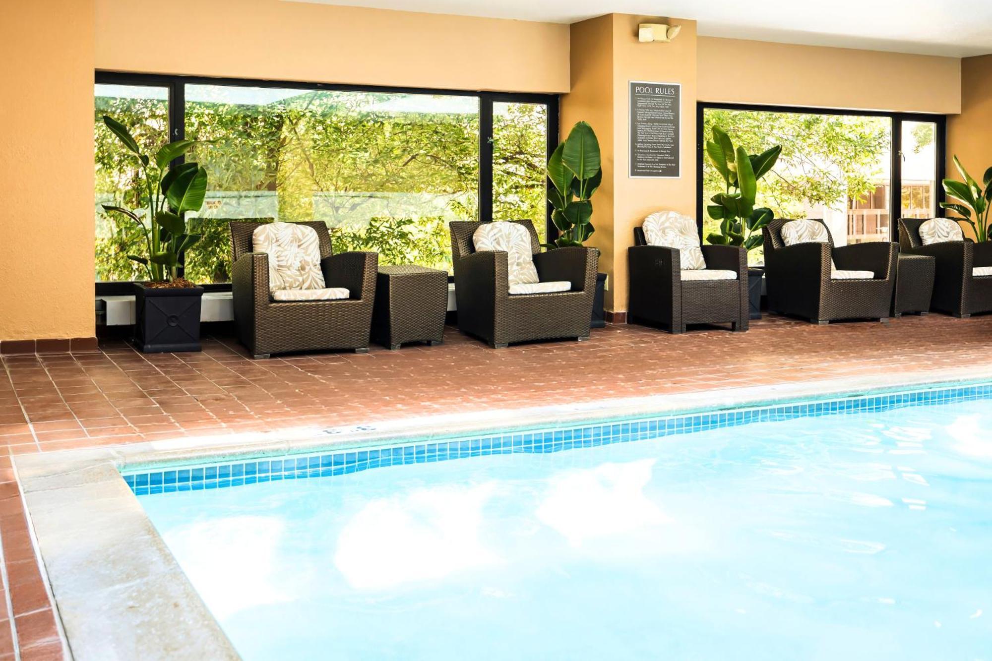 Kahler Inn And Suites Рочестер Экстерьер фото